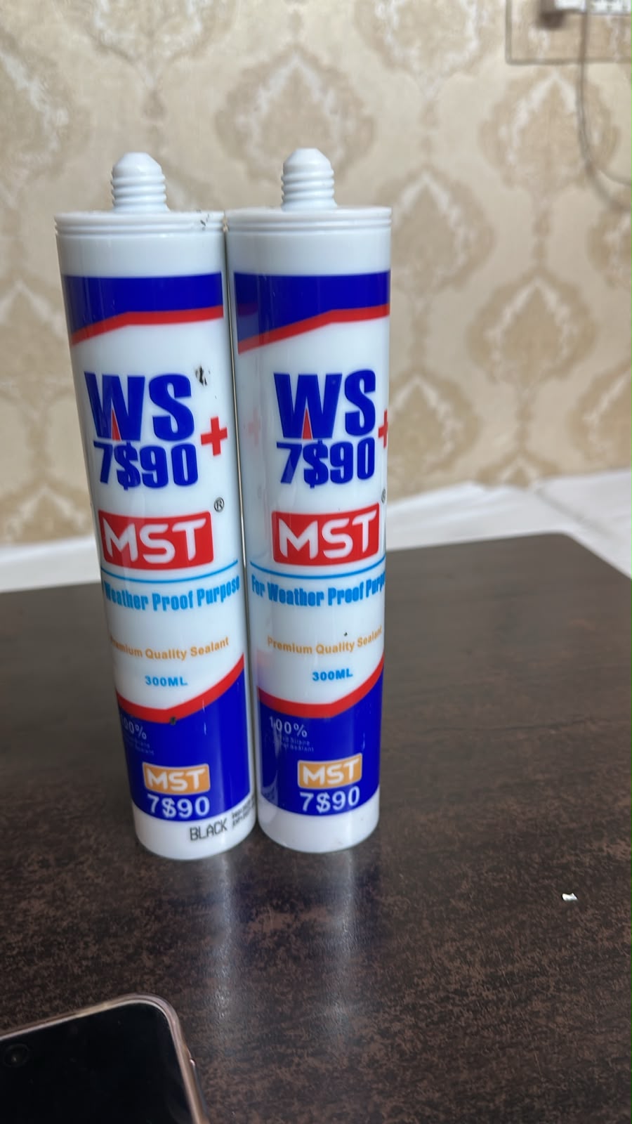 Invisible Leak-Stopper: Waterproof Sealant for Roof & Wall Cracks